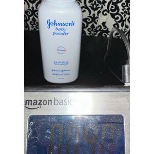 Original Johnson's Baby Body Powder 9oz W/ Talc, by Johnson & Johnson Unused
